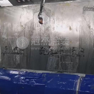 汽车内饰面板框底漆喷涂